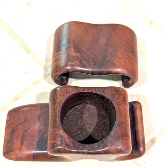 Vintage 1980's Handcrafted Black Walnut Puzzle Box - Signed - Picture 9 of 9